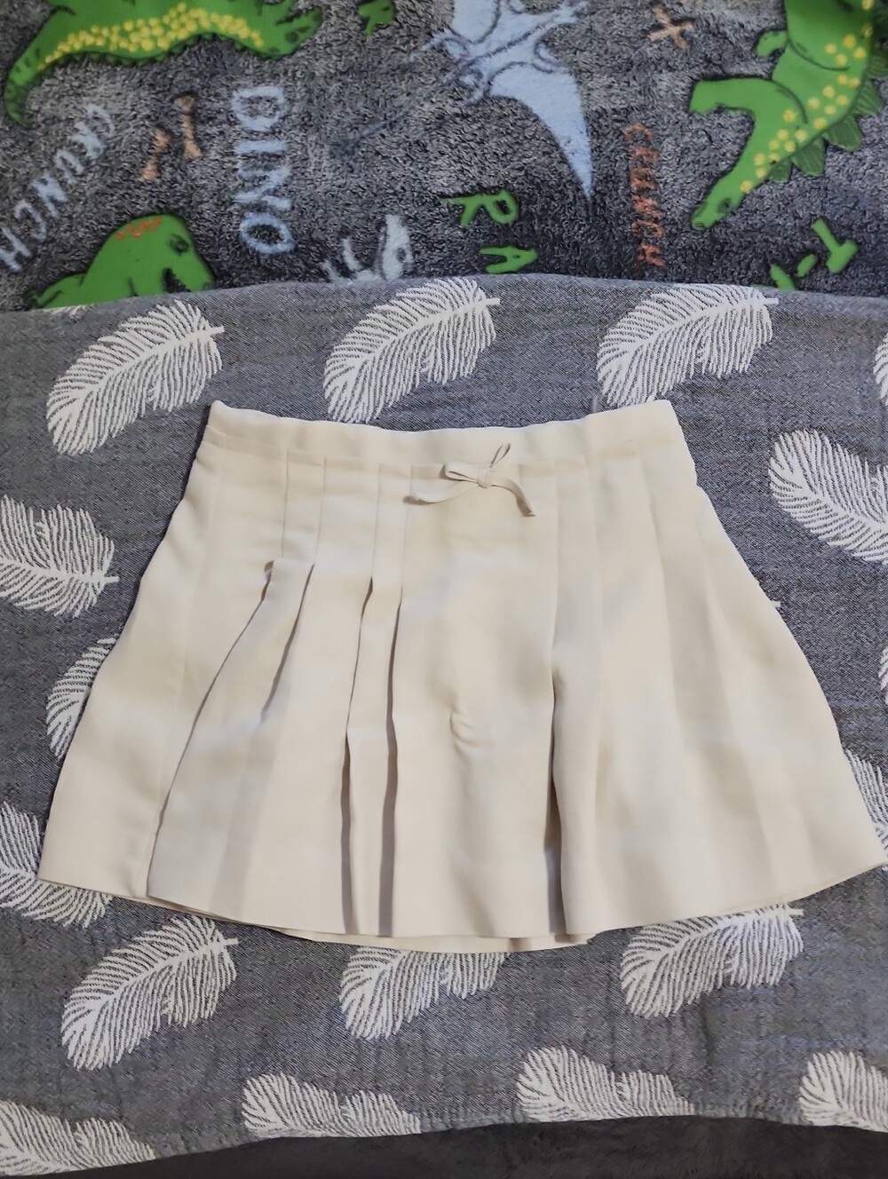 Zara Cream Pleated Mini Skirt with Waist Tie